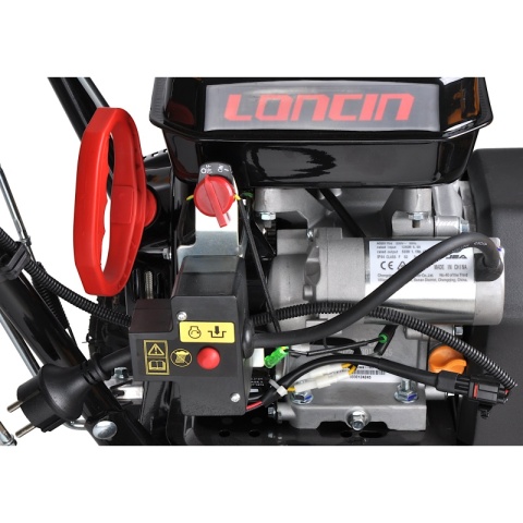 Zamiatarka spalinowa Vega KCB25-F 4w1 Loncin 196 cm3 z zestawem – pełna funkcjonalność przez cały rok - Odbiór osobisty