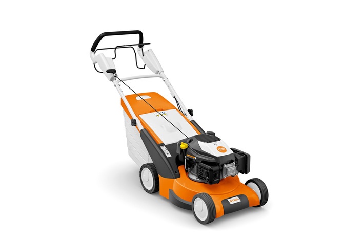 Kosiarka spalinowa RM 545,1 T